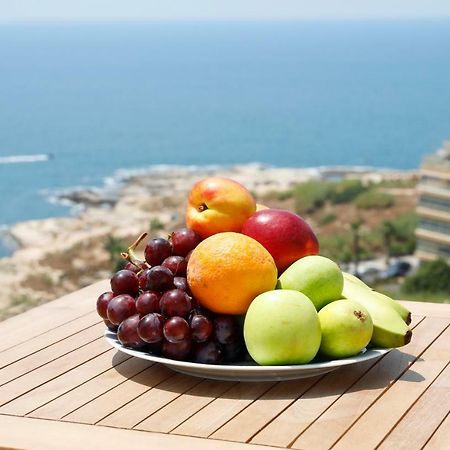 Rawsheh 51 Hotel Beirut Exterior photo
