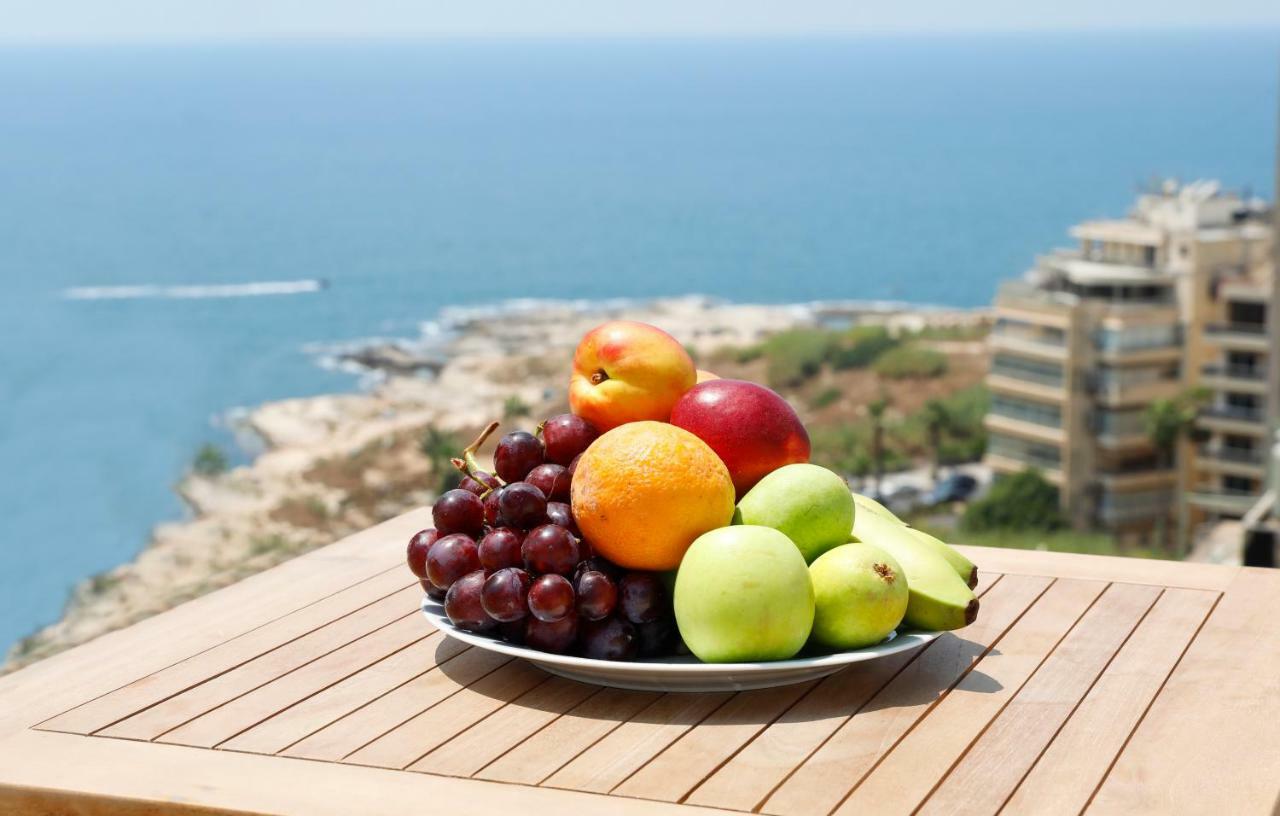 Rawsheh 51 Hotel Beirut Exterior photo