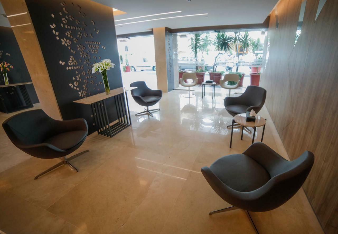Rawsheh 51 Hotel Beirut Exterior photo